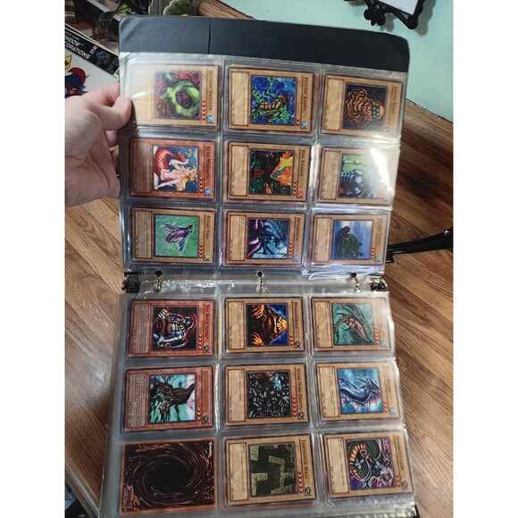 Yu-Gi-Oh Card Binder Collection - Picture 5 of 16